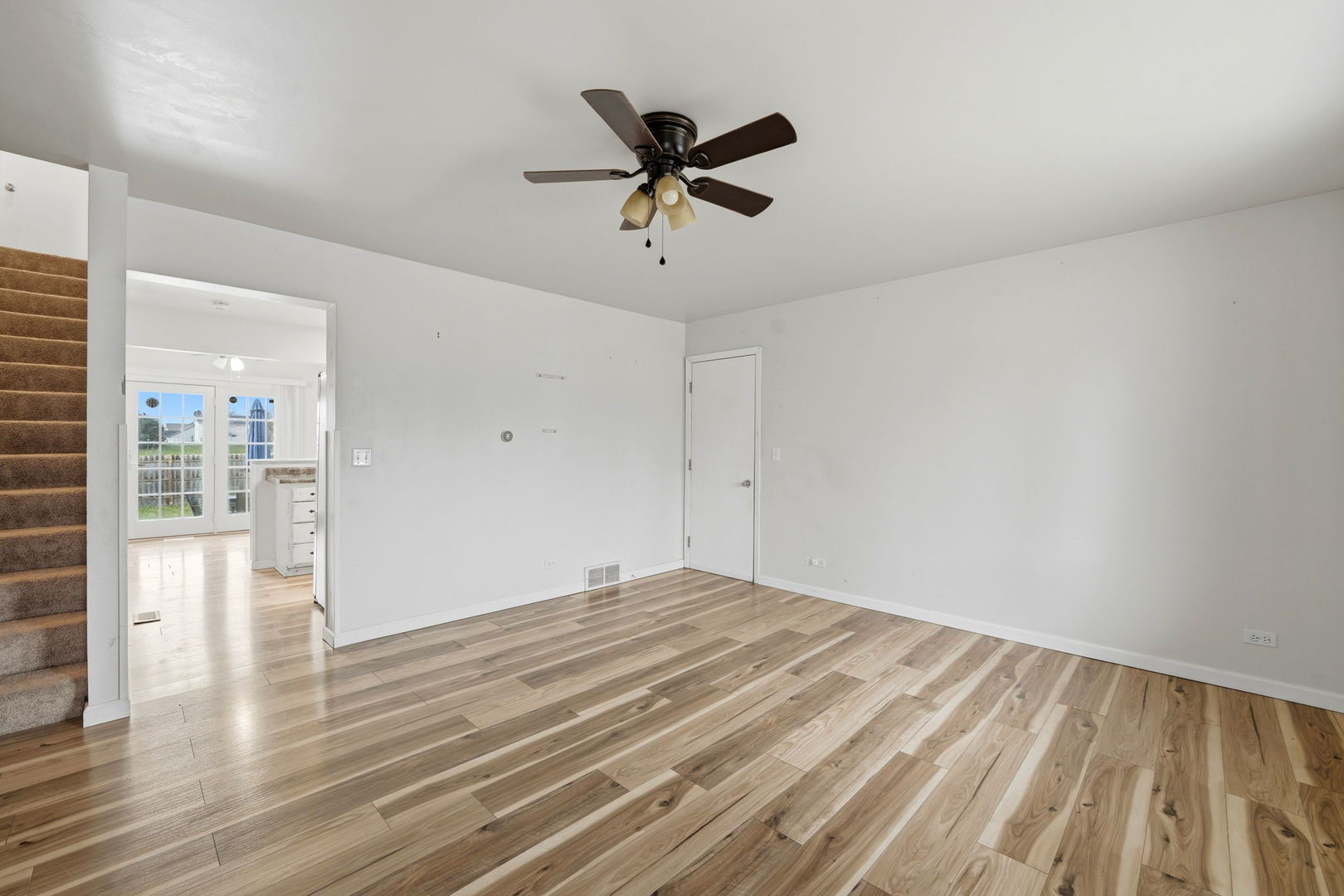 688 Elizabeth Street, Unit 688 Maple Park, IL 60151 - Photo 5 of 33