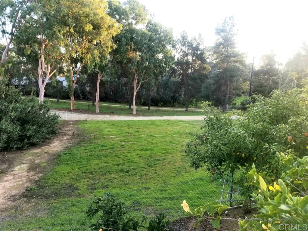 1050 Ridge Heights Drive Fallbrook, CA 92028 - Photo 19 of 25 Gallery Image 19