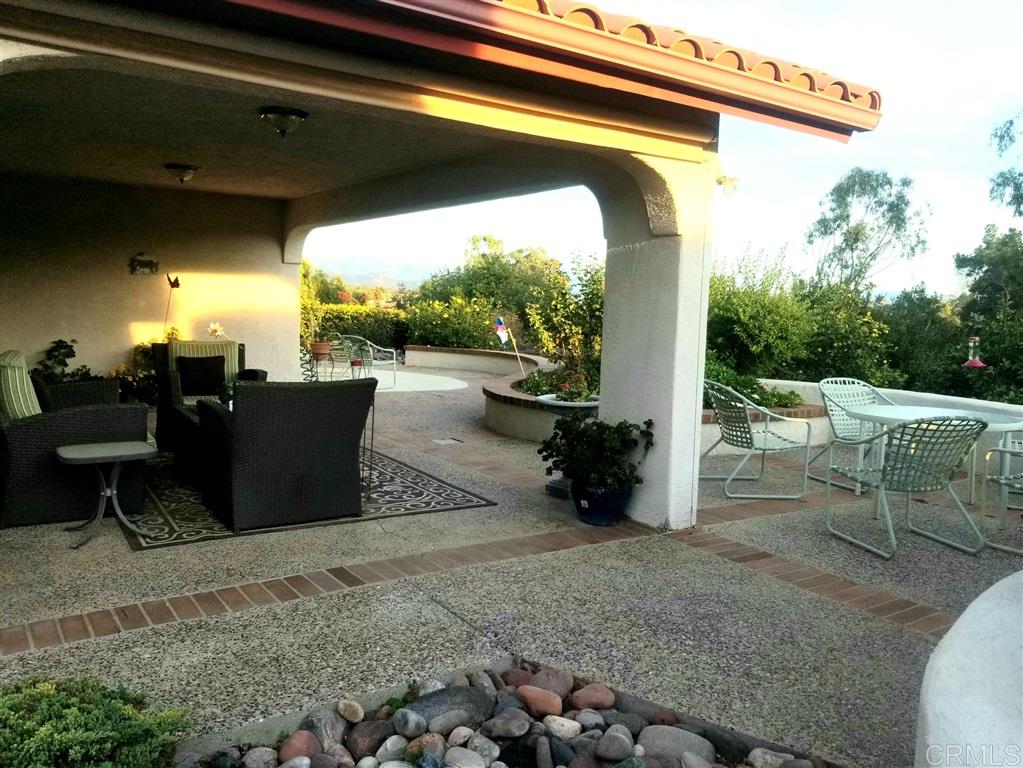 1050 Ridge Heights Drive Fallbrook, CA 92028 - Photo 22 of 25 Gallery Image 22