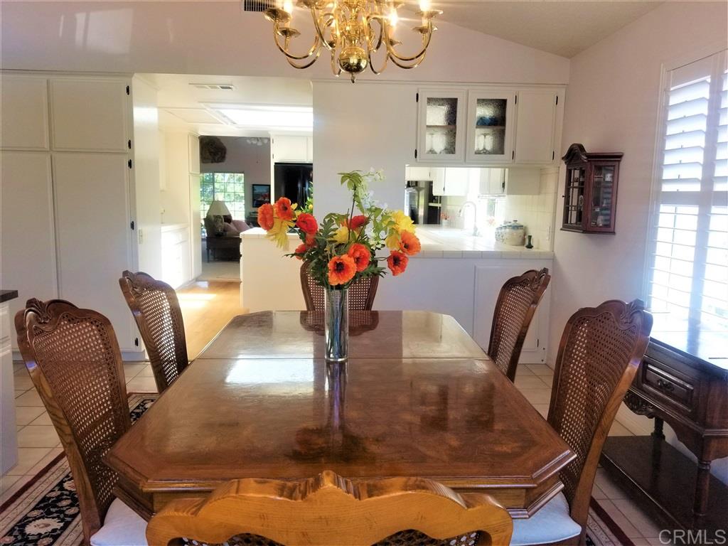 1050 Ridge Heights Drive Fallbrook, CA 92028 - Photo 7 of 25 Gallery Image 7