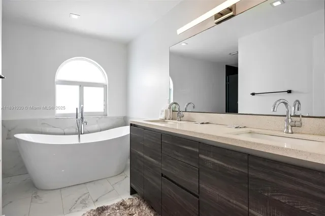 $17,000 | 1651 Southwest 13th Avenue, Miami, FL 33145