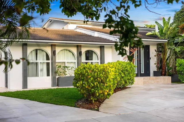 $17,000 | 1651 Southwest 13th Avenue, Miami, FL 33145