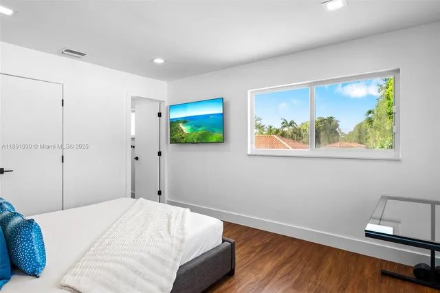 $17,000 | 1651 Southwest 13th Avenue, Miami, FL 33145