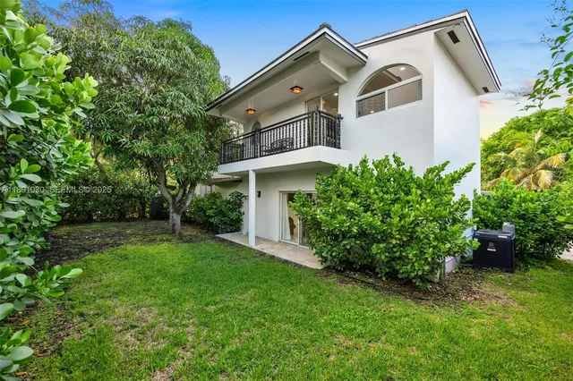 $17,000 | 1651 Southwest 13th Avenue, Miami, FL 33145