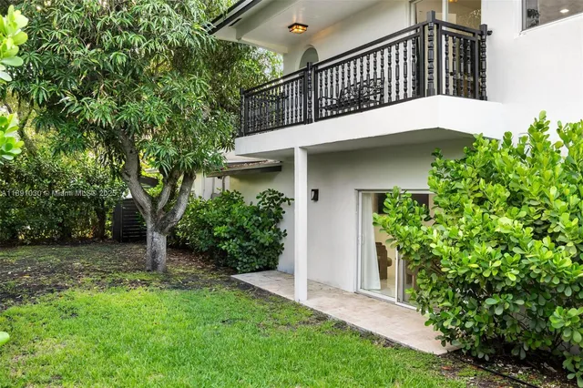 $17,000 | 1651 Southwest 13th Avenue, Miami, FL 33145