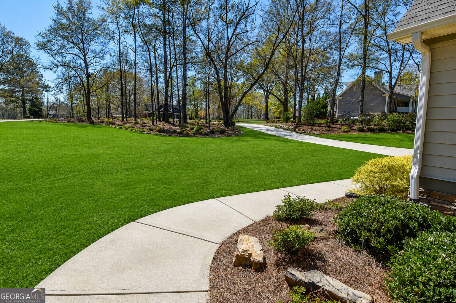 397 Oak Grove Path Griffin, GA 30224 - Photo 8 of 103