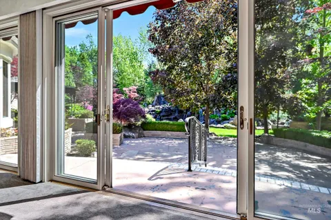 $1,995,000 | 9400 West Pebble Brook Lane, Garden City, ID 83714
