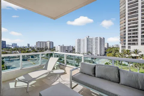 $1,325,000 | 101 South Fort Lauderdale Beach Boulevard, Unit 607, Fort Lauderdale, FL 33316