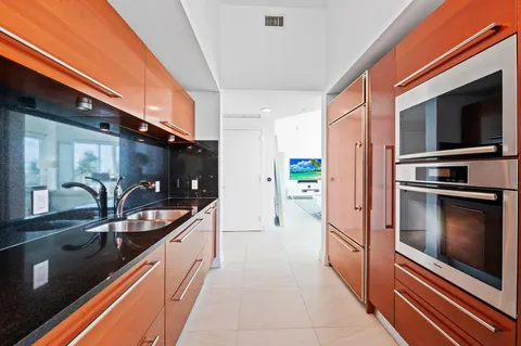 $1,325,000 | 101 South Fort Lauderdale Beach Boulevard, Unit 607, Fort Lauderdale, FL 33316