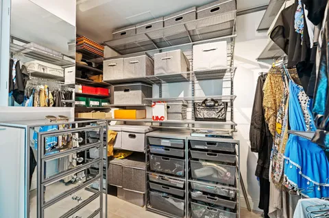 $1,325,000 | 101 South Fort Lauderdale Beach Boulevard, Unit 607, Fort Lauderdale, FL 33316