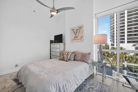 $1,325,000 | 101 South Fort Lauderdale Beach Boulevard, Unit 607, Fort Lauderdale, FL 33316