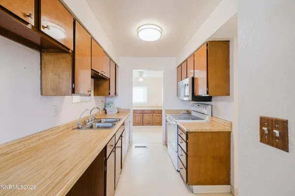 $420,000 | 184 Indian Springs Court, Battle Mountain, NV 89820