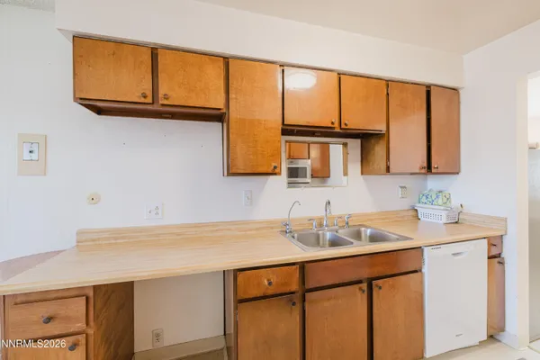 $420,000 | 184 Indian Springs Court, Battle Mountain, NV 89820