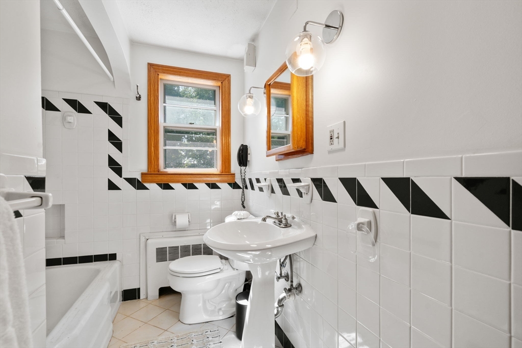 30 Oak Hill Road Waltham, MA 02451 - Photo 23 of 35 Gallery Image 23