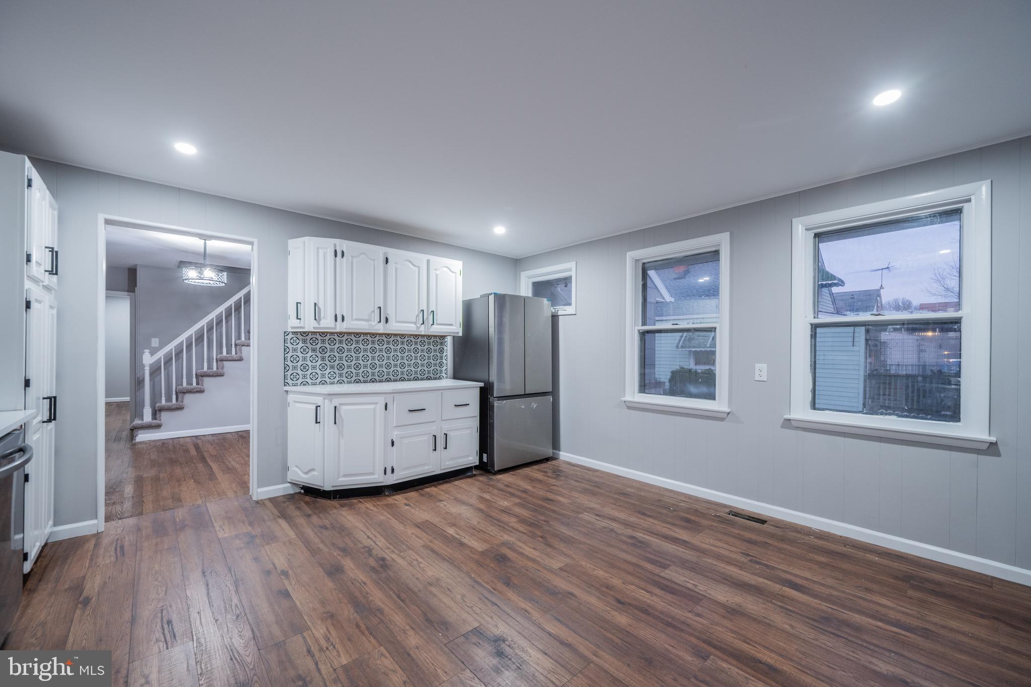 939 Martin Road Essex, MD 21221 - Photo 6 of 30