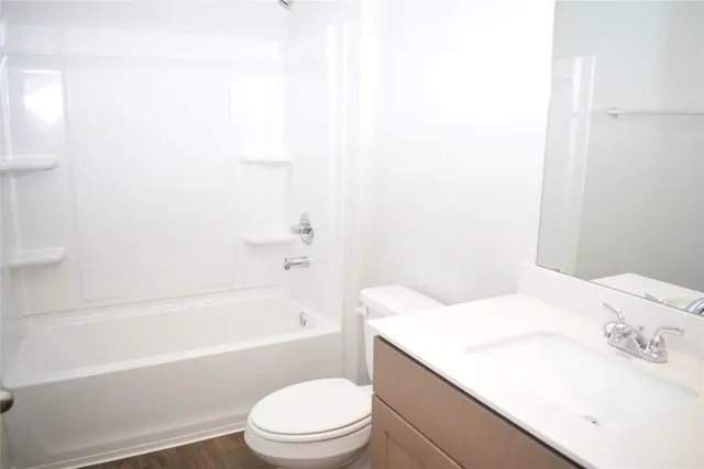 $2,095 | 11608 Murano Drive, Austin, TX 78747