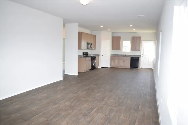 $2,095 | 11608 Murano Drive, Austin, TX 78747