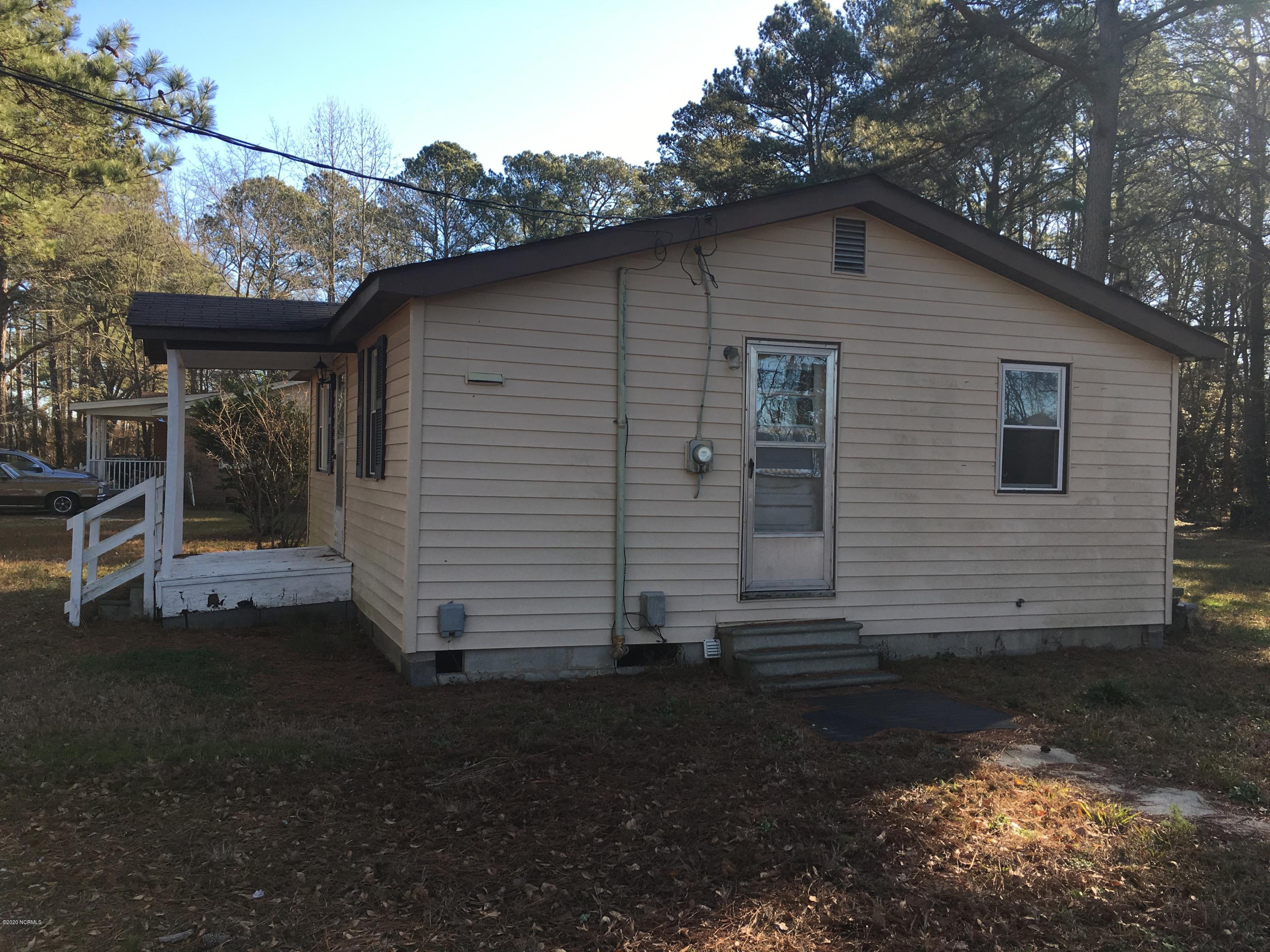 4522 Yank Road Wilson, NC 27893 - Photo 2 of 4 SIDE ENTRANCE