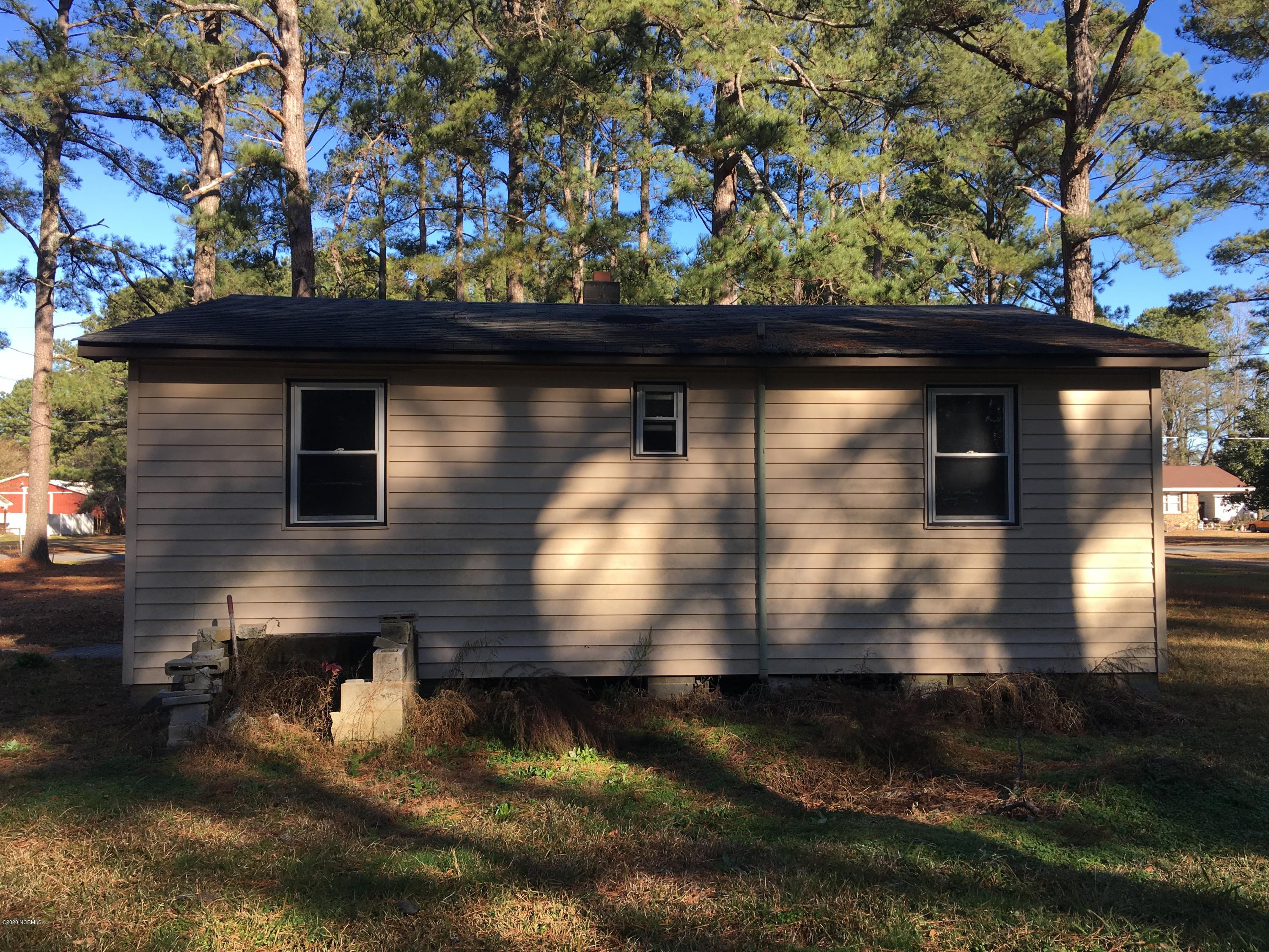 4522 Yank Road Wilson, NC 27893 - Photo 3 of 4 BACK VIEW