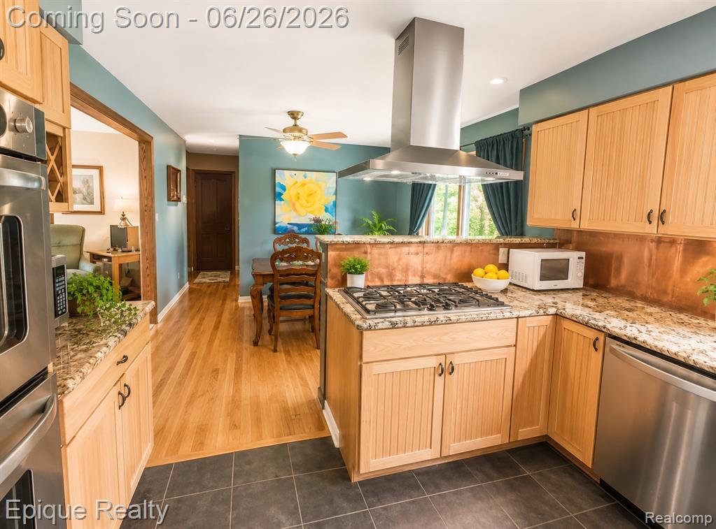 43899 Crowley Road Belleville, MI 48111 - Photo 6 of 26