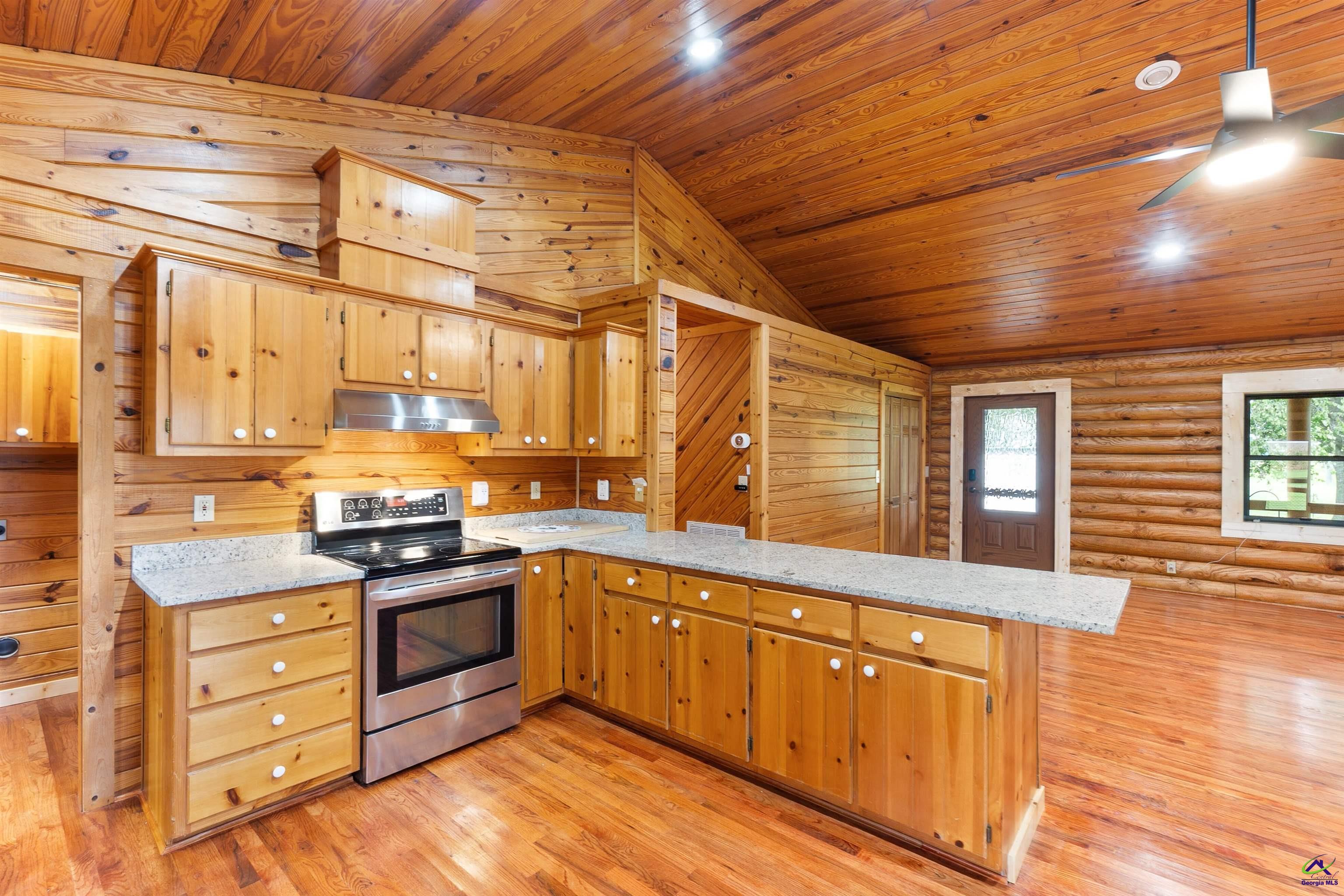 323 Rocky Ford Road Pinehurst, GA 31070 - Photo 17 of 73 Gallery Image 17