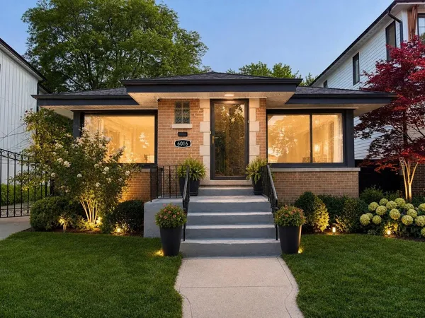 $861,000 | 6016 North Ionia Avenue, Chicago, IL 60646