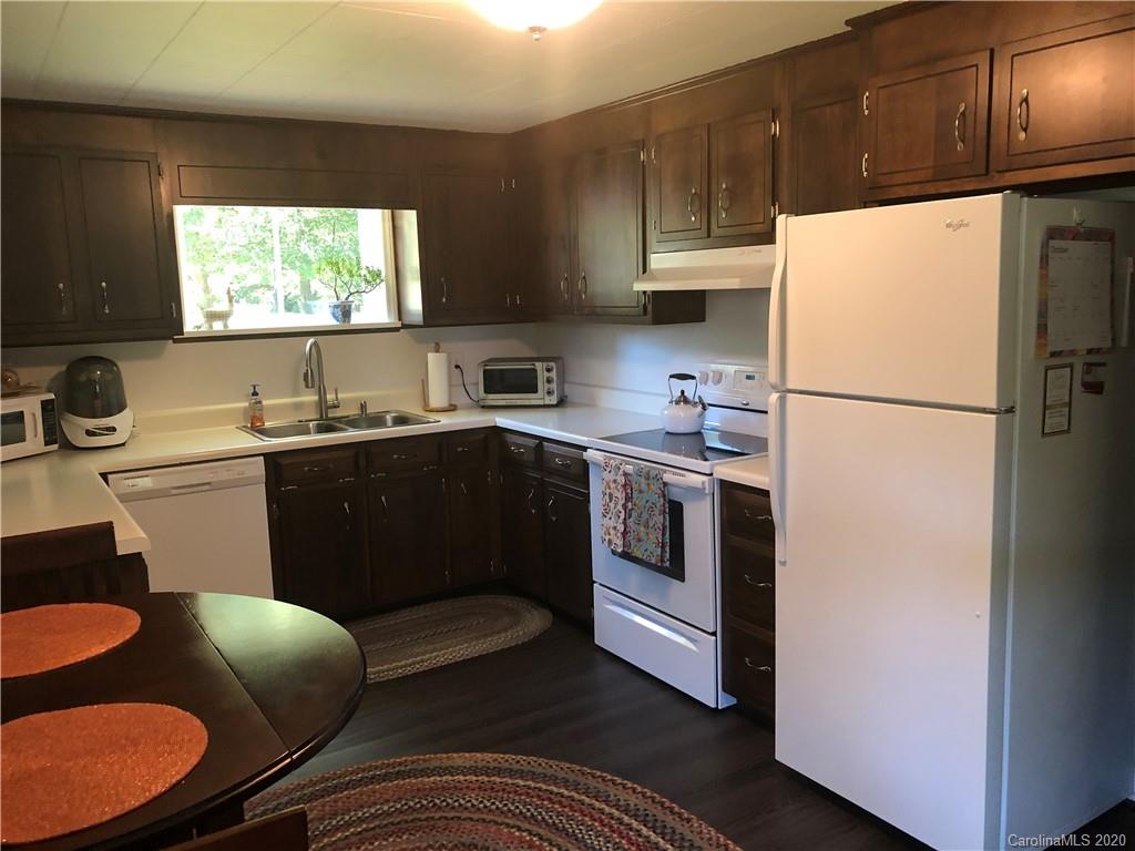 1826 Drexel Road Valdese, NC 28690 - Photo 18 of 39 Gallery Image 18