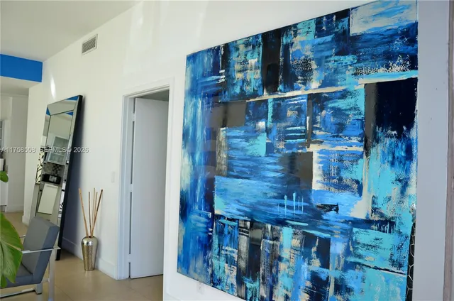 $5,999 | 888 Biscayne Boulevard, Unit 4701, Miami, FL 33132