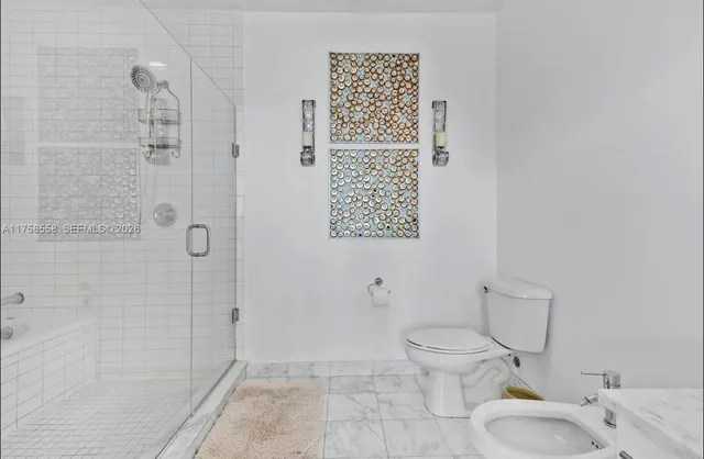 $5,999 | 888 Biscayne Boulevard, Unit 4701, Miami, FL 33132