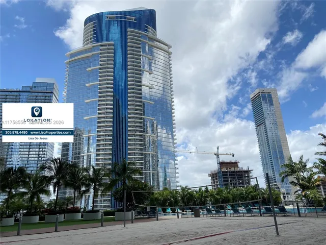 $5,999 | 888 Biscayne Boulevard, Unit 4701, Miami, FL 33132