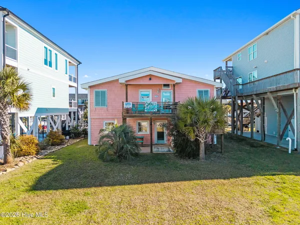 $739,000 | 128 Charlotte Street, Holden Beach, NC 28462