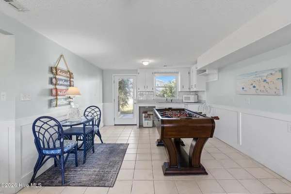 $739,000 | 128 Charlotte Street, Holden Beach, NC 28462