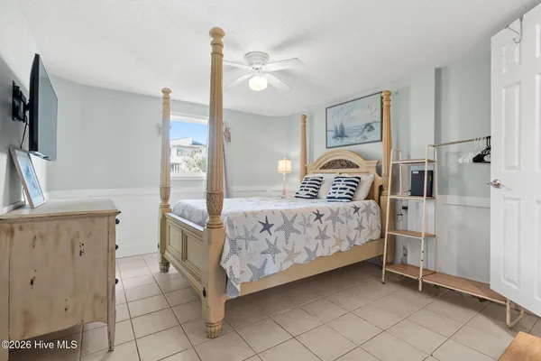 $739,000 | 128 Charlotte Street, Holden Beach, NC 28462