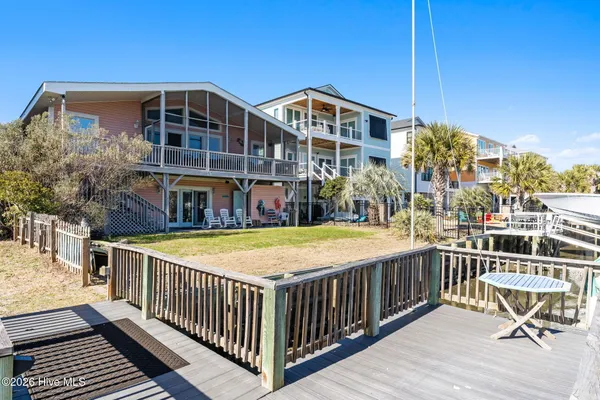 $739,000 | 128 Charlotte Street, Holden Beach, NC 28462