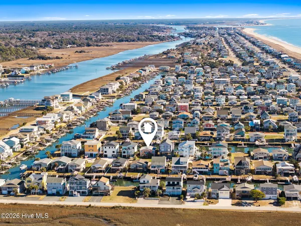 $739,000 | 128 Charlotte Street, Holden Beach, NC 28462