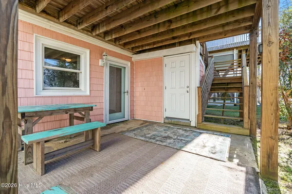 $739,000 | 128 Charlotte Street, Holden Beach, NC 28462