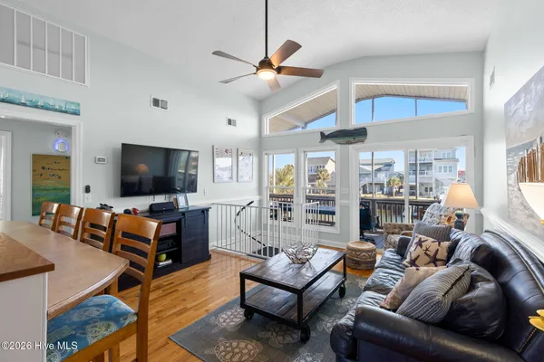 $739,000 | 128 Charlotte Street, Holden Beach, NC 28462