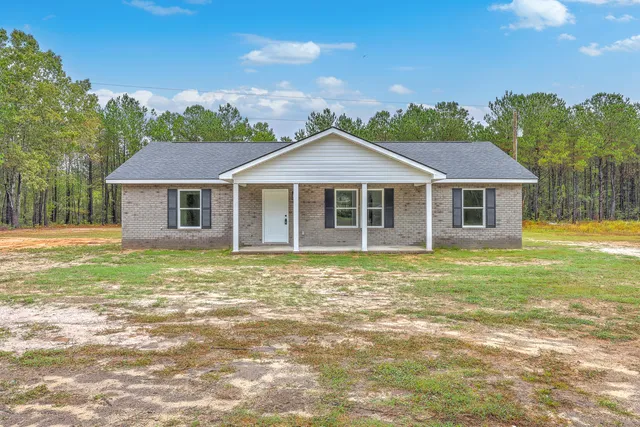 $310,000 | 1219 Pineville Circle, Pineville, SC 29468