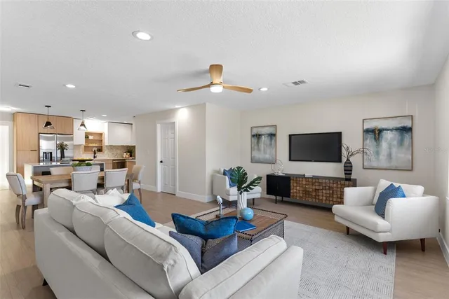 $515,000 | 12368 70th Street, Largo, FL 33773