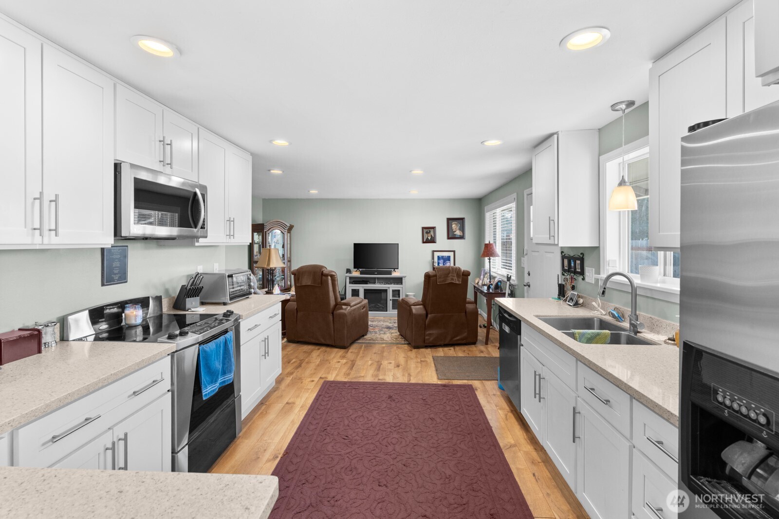 237 169th Street South Spanaway, WA 98387 - Photo 13 of 35