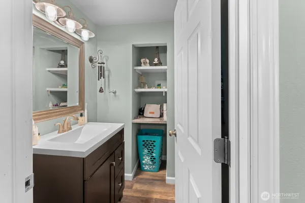 $427,500 | 237 169th Street South, Spanaway, WA 98387