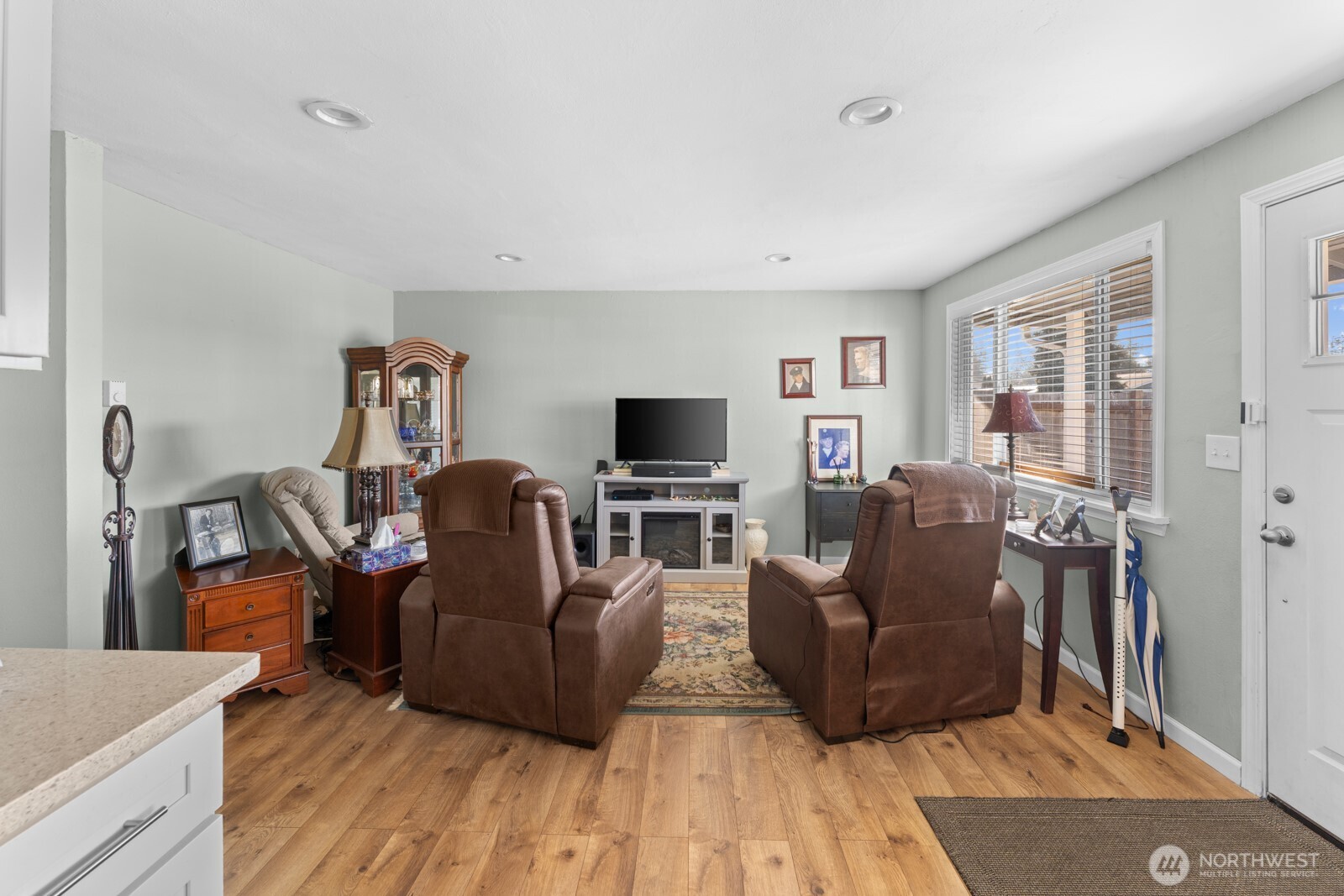 237 169th Street South Spanaway, WA 98387 - Photo 8 of 35