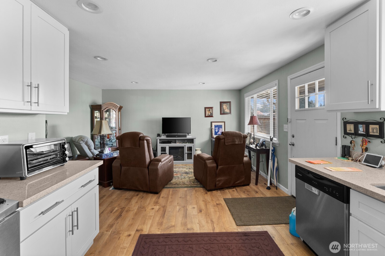 237 169th Street South Spanaway, WA 98387 - Photo 9 of 35