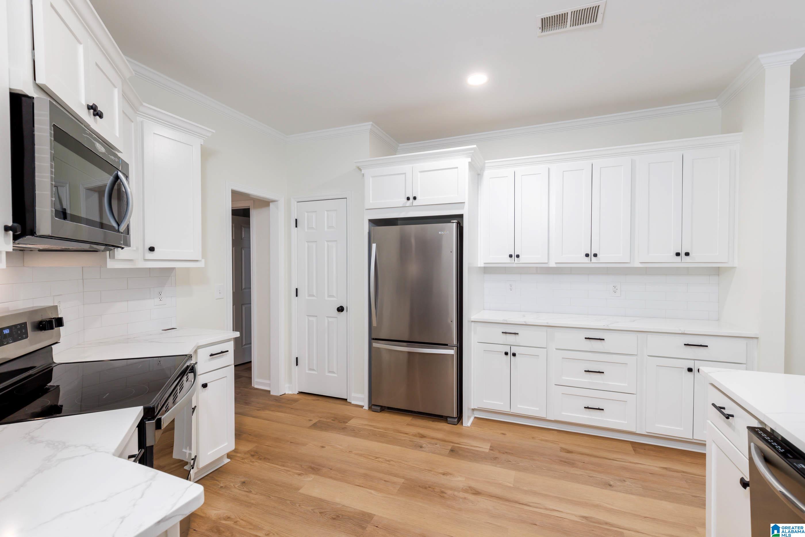1213 Berwick Road Birmingham, AL 35242 - Photo 8 of 32