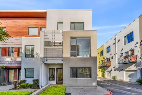 $688,000 | 701 Zephyr Drive, Oakland, CA 94607