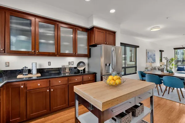 $688,000 | 701 Zephyr Drive, Oakland, CA 94607