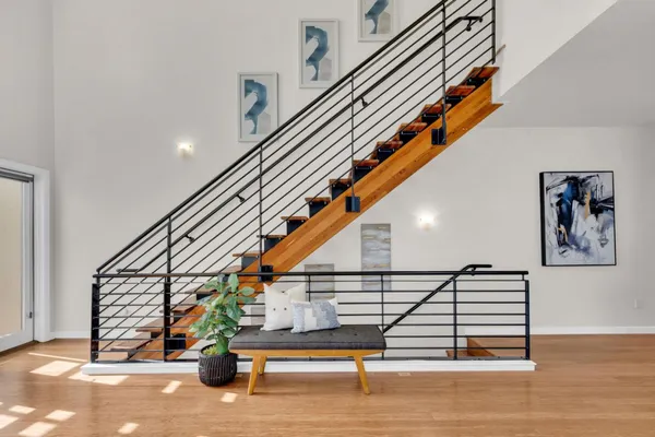 $688,000 | 701 Zephyr Drive, Oakland, CA 94607