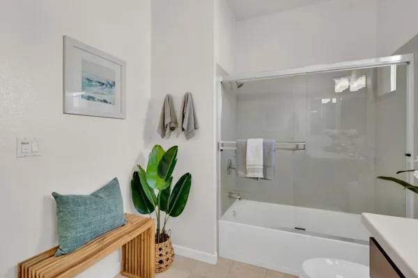 $688,000 | 701 Zephyr Drive, Oakland, CA 94607