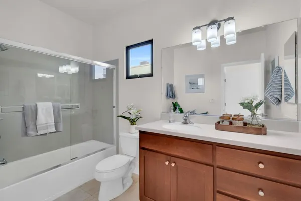 $688,000 | 701 Zephyr Drive, Oakland, CA 94607