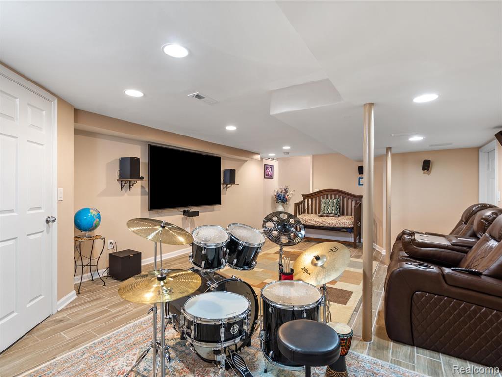 1139 Arms Court Rochester Hills, MI 48307 - Photo 30 of 39